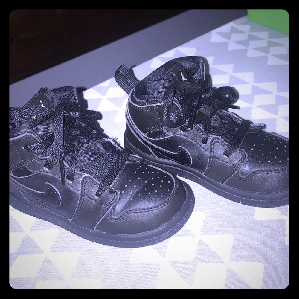Jordan tennis shoes